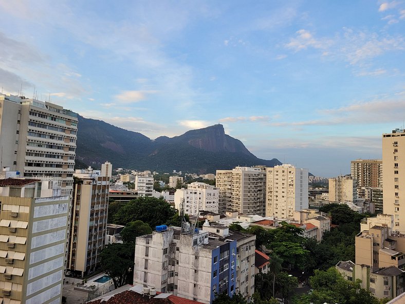 Excelente Apartamento no Leblon!